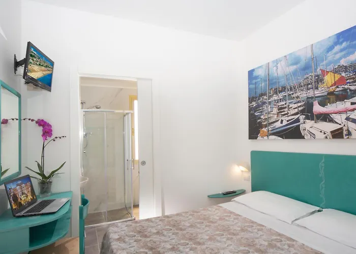 Hotell Marselli Rimini