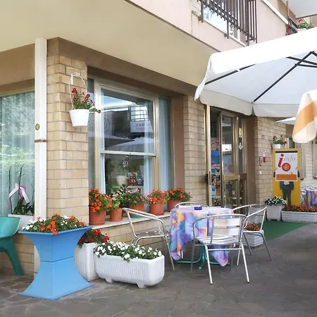 Marselli Ξενοδοχείο 3*